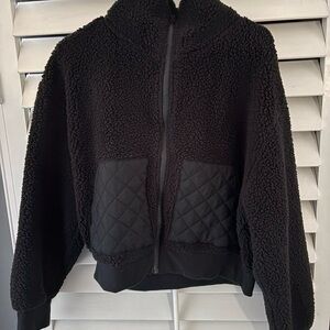 Hippie Rose Black Sherpa Jacket Label